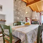 Rustico Spagnol 4 Lägenhet Tignale